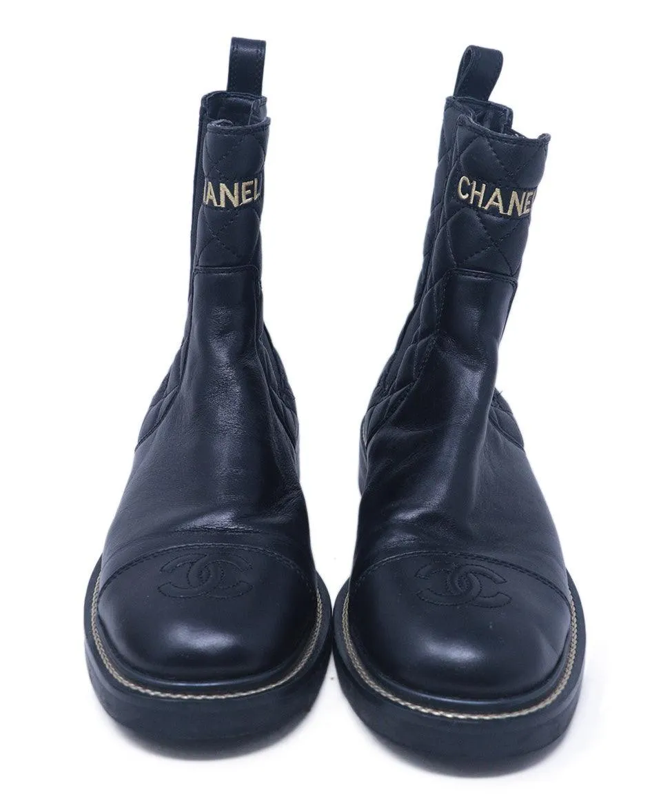 Chanel Black Quilted Leather Boots sz 10