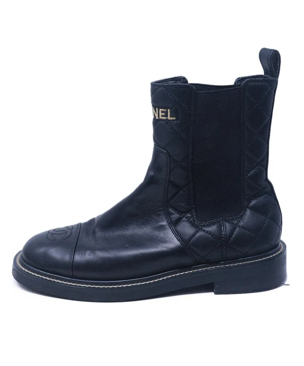 Chanel Black Quilted Leather Boots sz 10