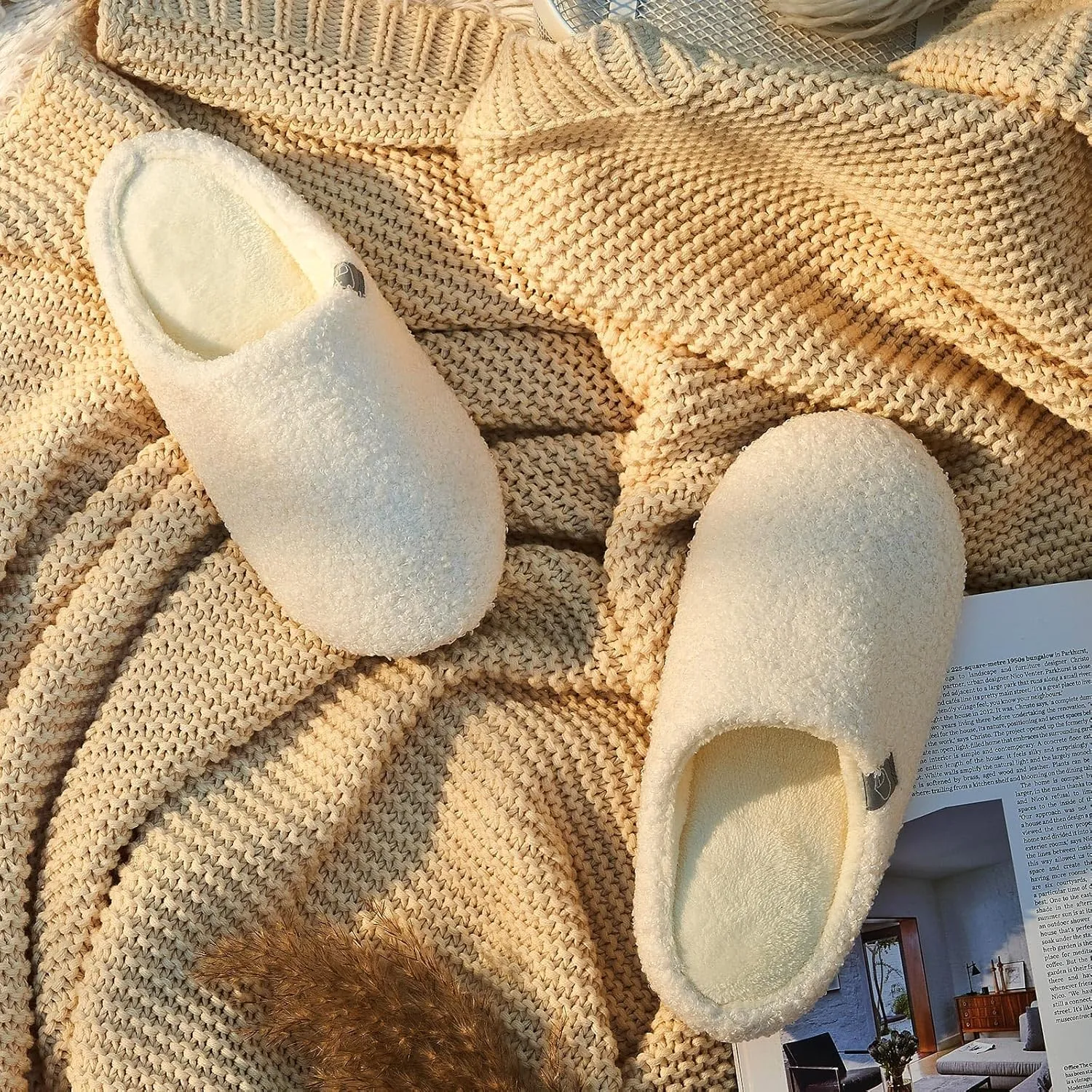 Fuzzy Cozy House Slippers for Woman,Comfy Warm Winter Fall Indoor ladies Slippers,Slip On Washable Trendy for Women Indoor and Outdoor