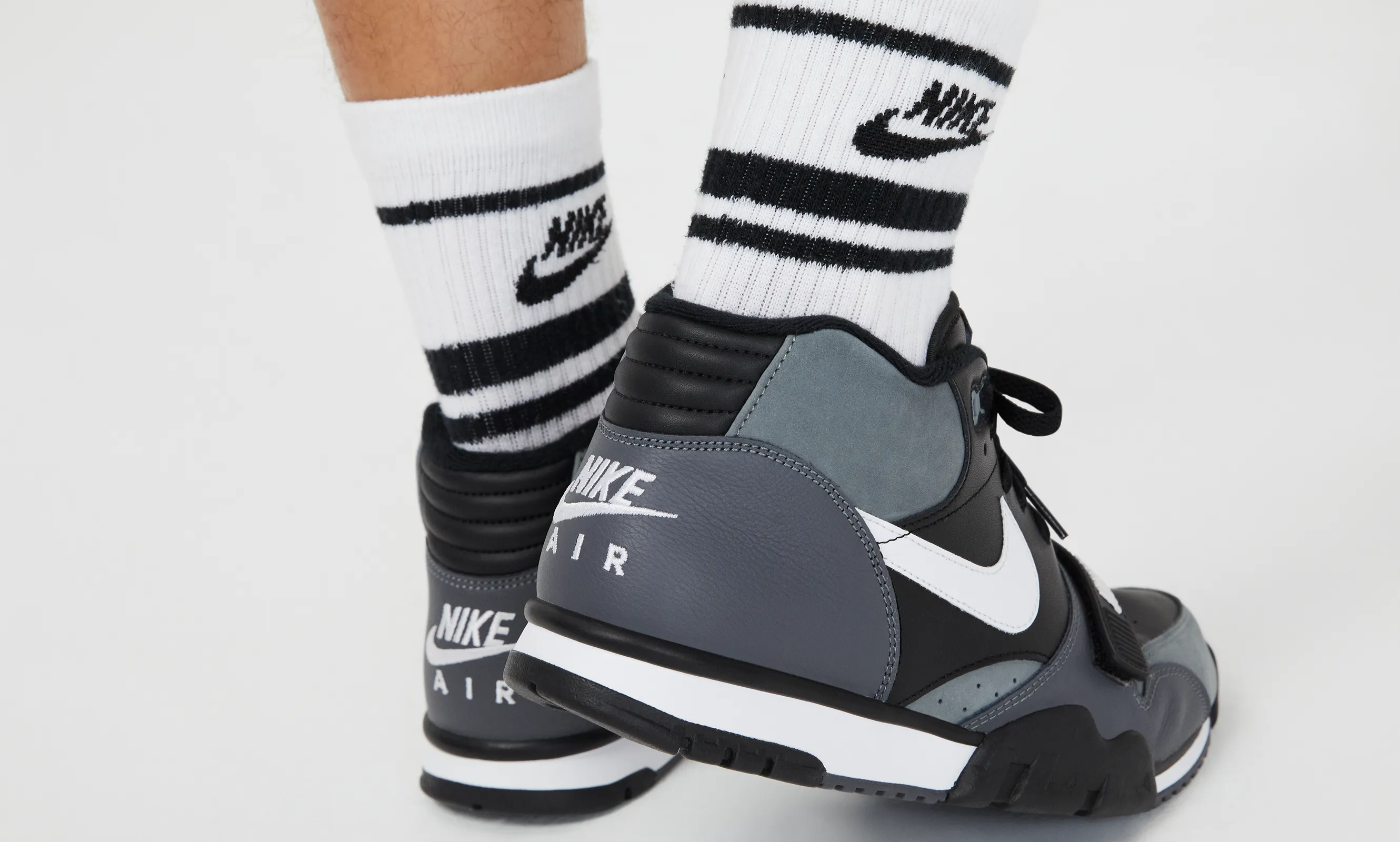 Nike Air Trainer 1 Black / White