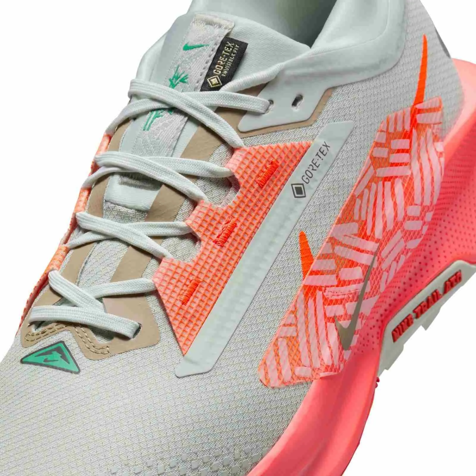 Nike Pegasus Trail 5 GORE-TEX Men's Waterproof Trail Running Shoes