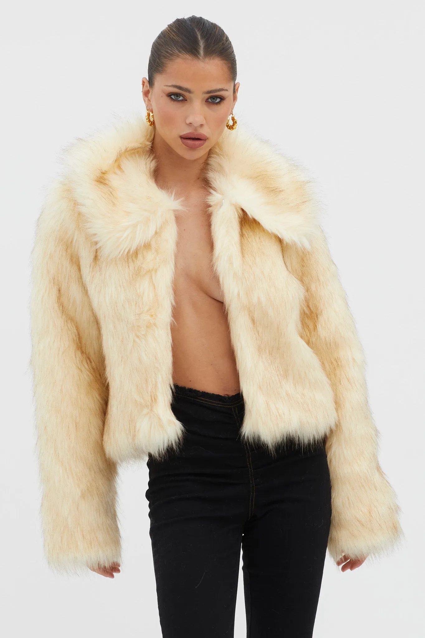 Nordic Faux Fur Collared Jacket Cream