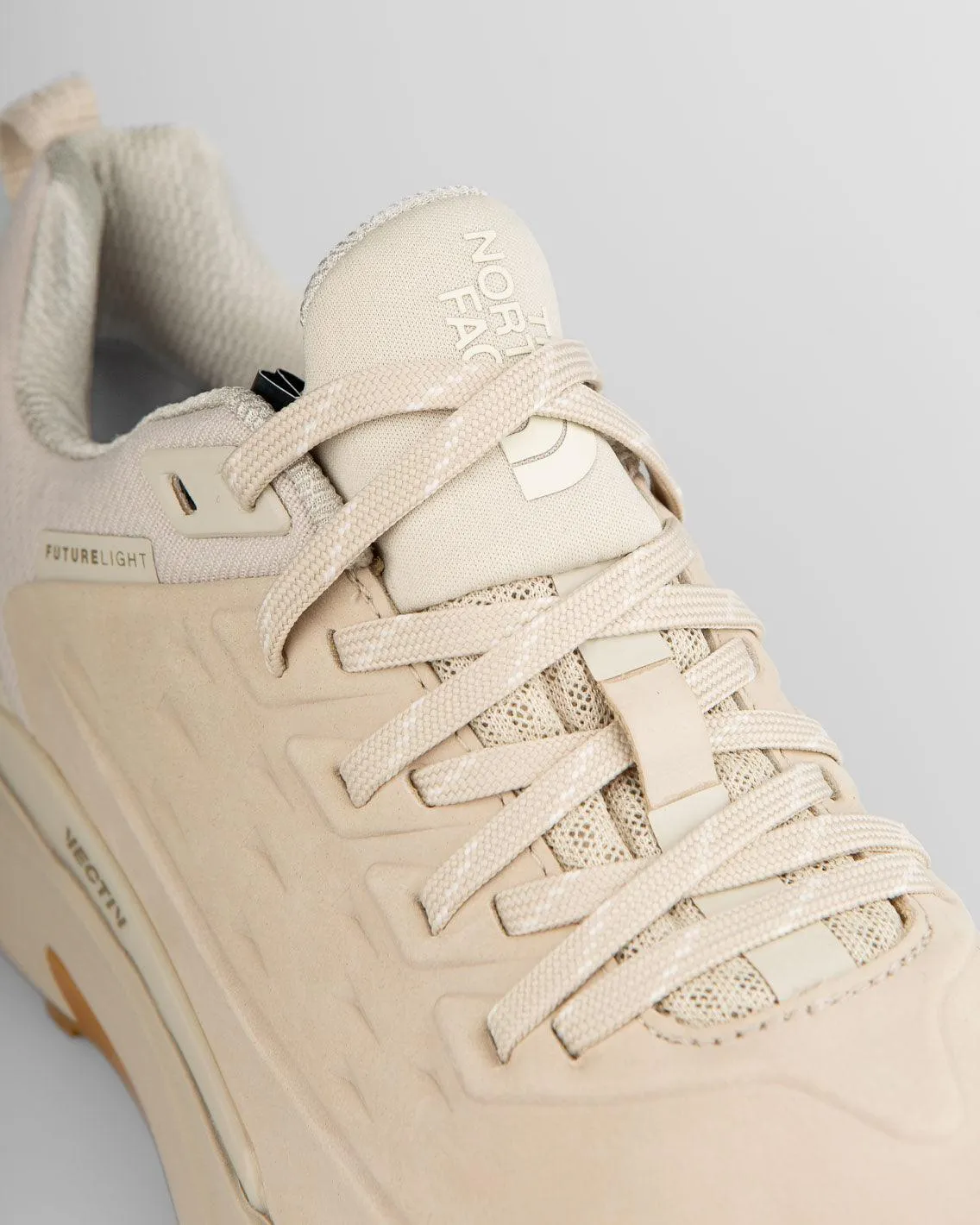 The North Face - M's Vectiv Exploris Futurelight - Sandstone / Gardenia White