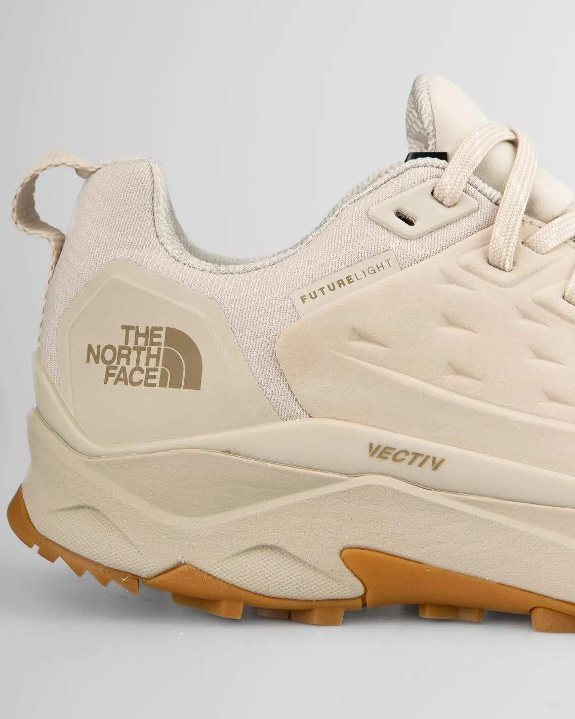 The North Face - M's Vectiv Exploris Futurelight - Sandstone / Gardenia White