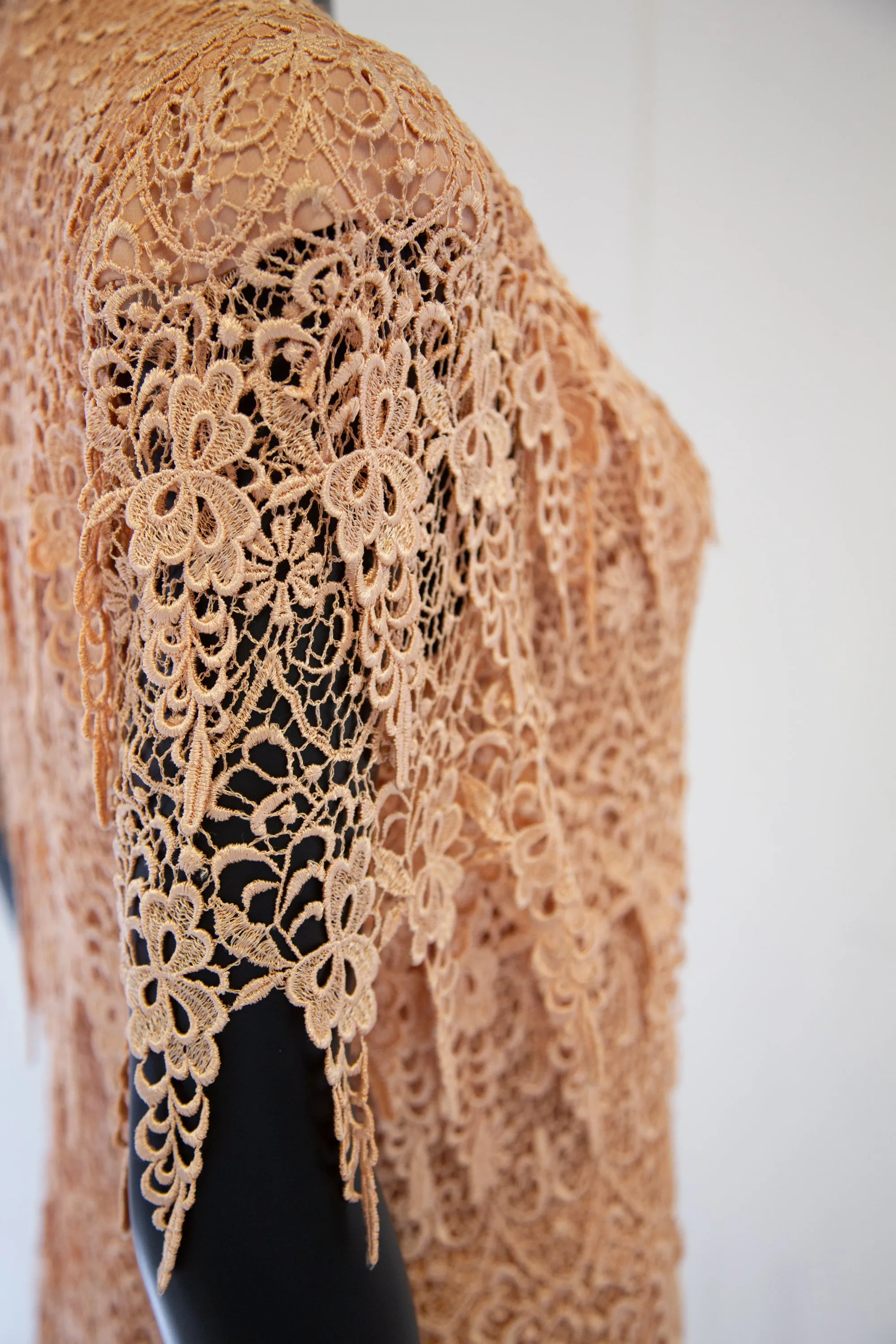 Vintage 1980s Peach Guipure Lace Tiered Maxi Dress